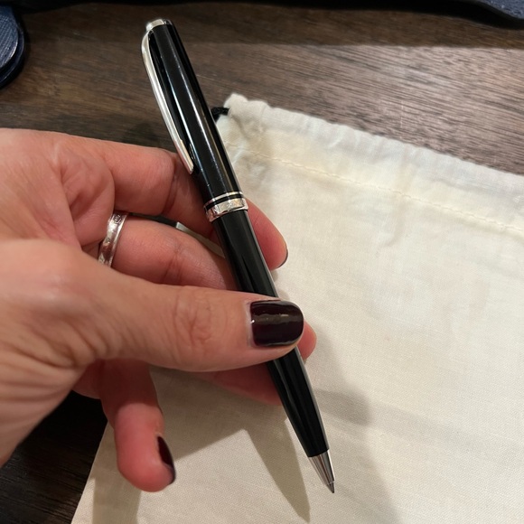 Black Ballpoint Pen - Picture 4 of 6